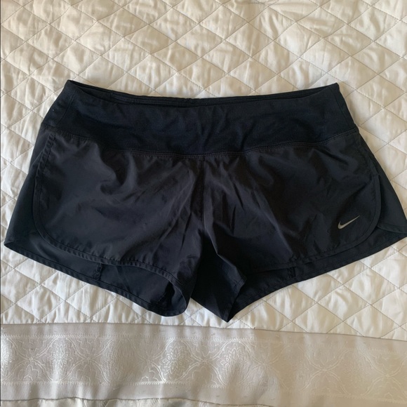 Nike running shorts bundle - Picture 4 of 6